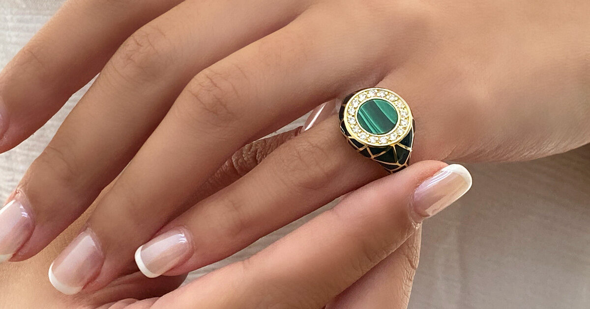 Τι Είναι τα Σεβαλιέ Δαχτυλίδια: Ιστορία, Συμβολισμοί & Προτάσεις Αγοράς